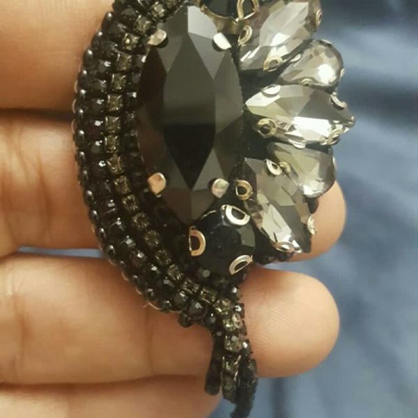 گل سینه شیک طرح فانتزی - Image 2