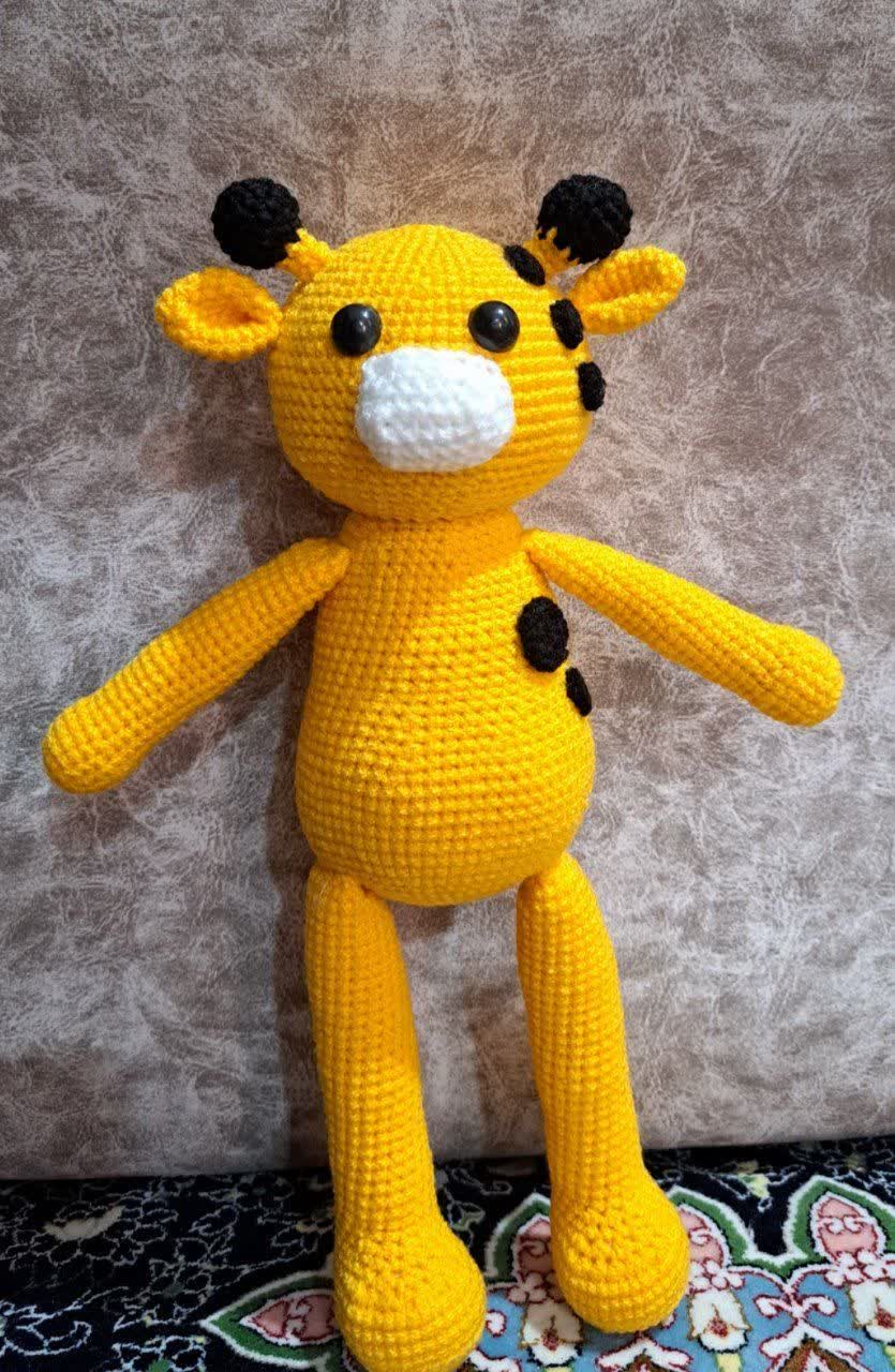 زرافه بافتنی